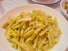 -天乐农家鱼头王(天目湖店)