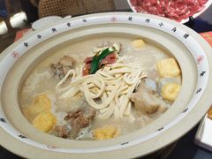 -小乌猪·金华筒骨煲(永盛购物广场店)