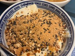 -邹开喜·小海鲜醉鸡煲·潮汕鲜切牛肉店(襄阳北路店)