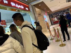 -白玉兰食品甜凤店(合生汇店)
