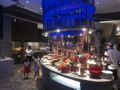 自助取餐区-凤凰岛度假酒店-海鲜自助餐厅