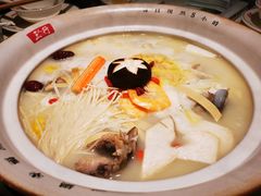 -三人行骨头王火锅(长寿店)