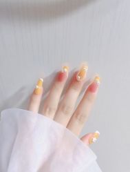 -孔雀手美甲美睫护理