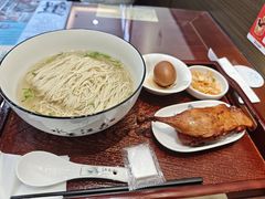 -百年老字号·观振兴蟹黄面·三虾面·苏式面(观前街富仁坊巷店)