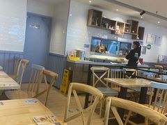 大堂-满记甜品(巴黎春天宝山店)