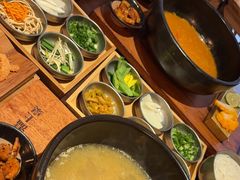 -银米·云南传统过桥米线(双廊黑金冠店)
