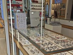 -精益眼镜(广埠屯店)