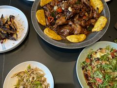 -五谷丰登农家院·地道胶东菜·海鲜烧烤(威海店)