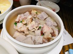 -爱碗亭·鲜炒湖南菜(壹城中心店)
