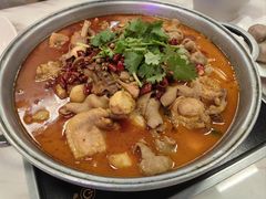 -彭记铁锅肥肠(东四总店)