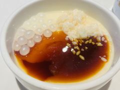焦糖豆花-渝是乎川渝小炒(新世界百货望京店)