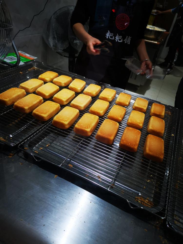 粑粑铺(东莞总店)-"在长青街上,莫名而去果然没有失望 [.