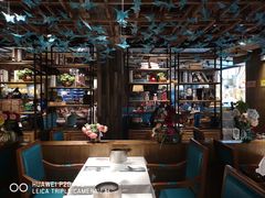 大堂-领鲜活海鲜榴莲自助火锅(东门店)