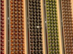 -VENCHI 闻绮(上海佛罗伦萨小镇店)