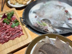 -头羊市井羊肉馆