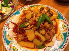新疆沙湾大盘鸡-巴依老爷新疆美食(常营店)
