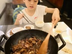-胡须佬鸡煲四季火锅店(石厦西村直营店)