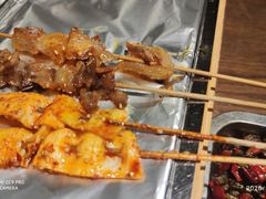 -喝丢一只鞋辣炒海鲜小烧烤(三八广场店)