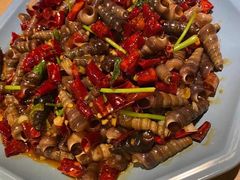 辣炒螺丝-街角等你.大连海鲜烧烤.经典铁板海鲜串(西安路店)