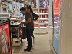 -王权免税店(普吉机场店)