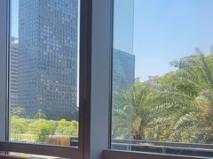 -大中华希尔顿酒店-念自助餐·嗨啤·小龙虾
