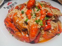 -肥肥虾庄·金牌油焖大虾(汉口城市广场店)