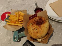 -必胜客(东部星悦天地店)