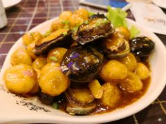小土豆烧小鲍鱼-老虎滩船说·海胆水饺·大连海鲜(老虎滩店)