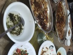 -临街徽菜馆·正宗黄山味
