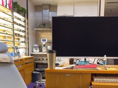 -优医视平价眼镜蔡司依视路折扣工厂店(十里堡店)