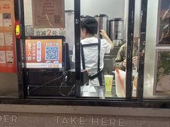 -沪上阿姨·精选茶饮(小白楼朗香街店)