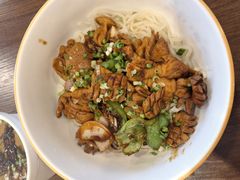 -玖鲜小笼(中山广场店)