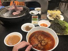-金龙烧烤·牛肉面(西塔店)