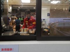 -麦当劳(金山红星美凯龙DT店)