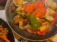 -巴厘龙虾·榜首油焖大虾(音乐学院·沿江酒馆店)