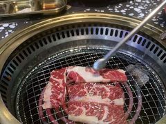 -黑牛の場烤肉(摩天活力城店)