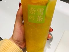 -奈雪的茶(湖滨银泰in77C区PRO店)
