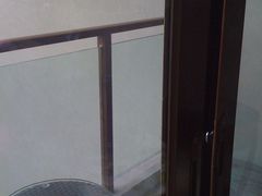 豪华湖景房的右侧视野所见-宁波九龙湖开元度假村