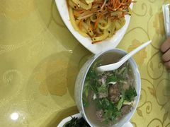 -穆豪麦蒸碗羊羔肉