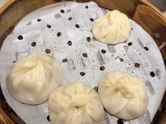 -馋三尺蟹粉小笼(人民广场店)