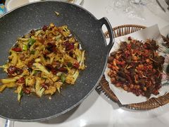 -饭橘汉江码头·乡野土菜馆(静安路店)