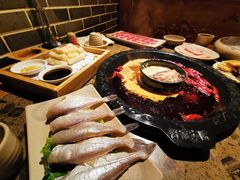 -舒家大院重庆老火锅(纪念塔店)