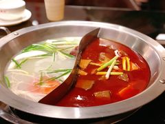 鸳鸯锅底-吴记老锅底麻辣火锅(福州路店)