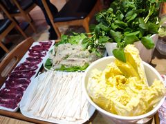 -夜牛潮汕鲜牛肉火锅店(翻身店)