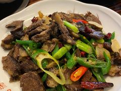 炒牛干巴-芦苇荡·酸汤鱼(回龙观店)
