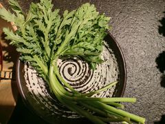 茼蒿-湊湊火锅·茶憩(新中关购物中心店)