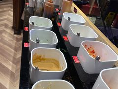 自助调料区-热火朝天鲜切牛肉火锅(南强街巷店)