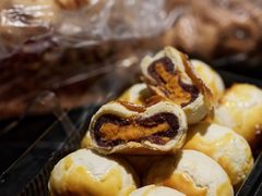 豆沙蛋黄酥-闻酥园(青羊区文殊坊店)