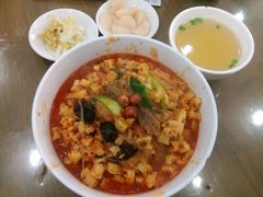 -伊坊楼泡馍馆(华洲城熙悦都店)