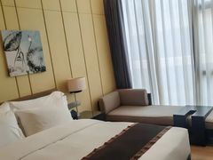 -珠海棕泉水疗酒店(拱北口岸高铁站店)